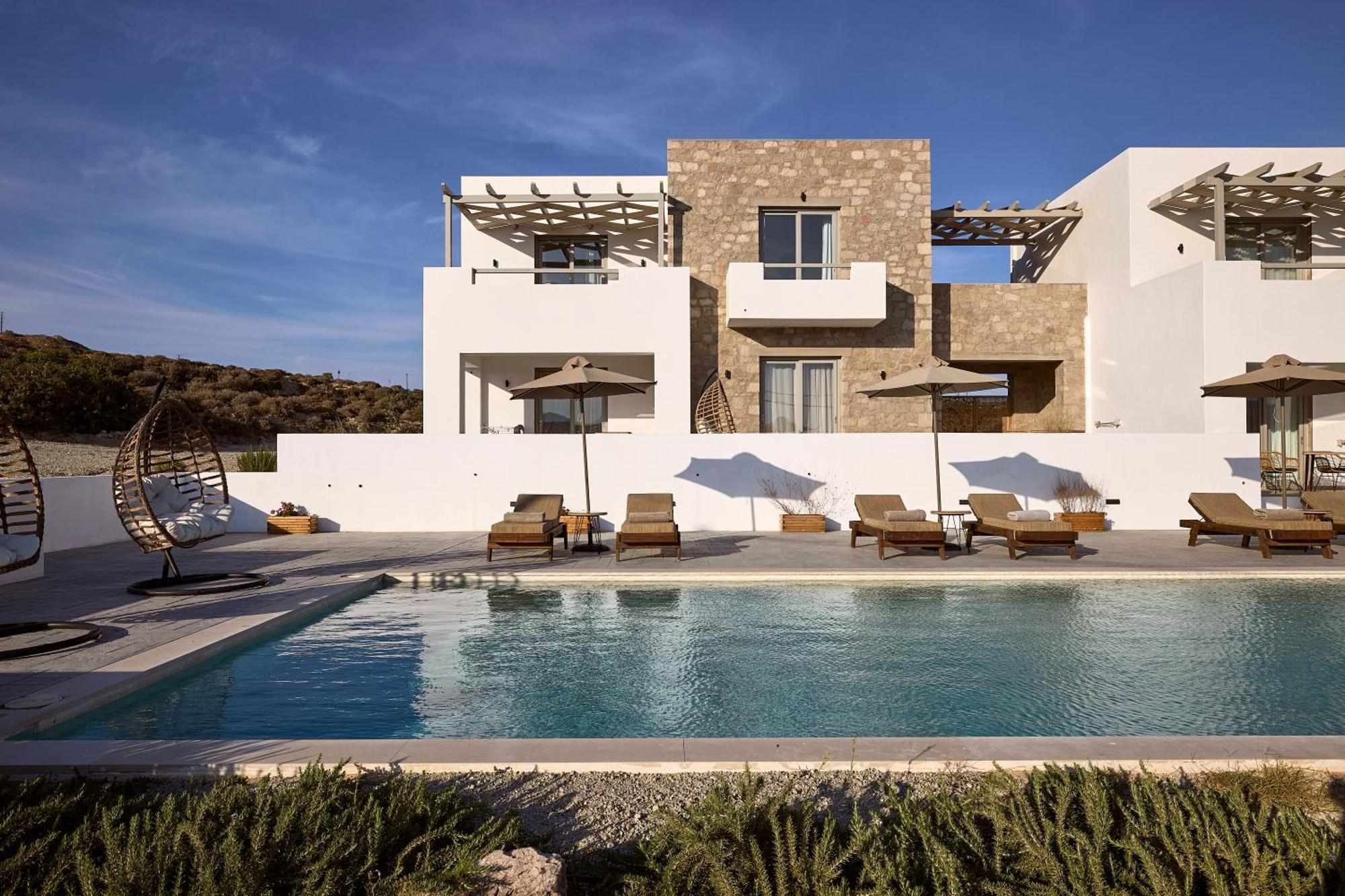 Kedros Milos Suites Adamantas  ภายนอก รูปภาพ