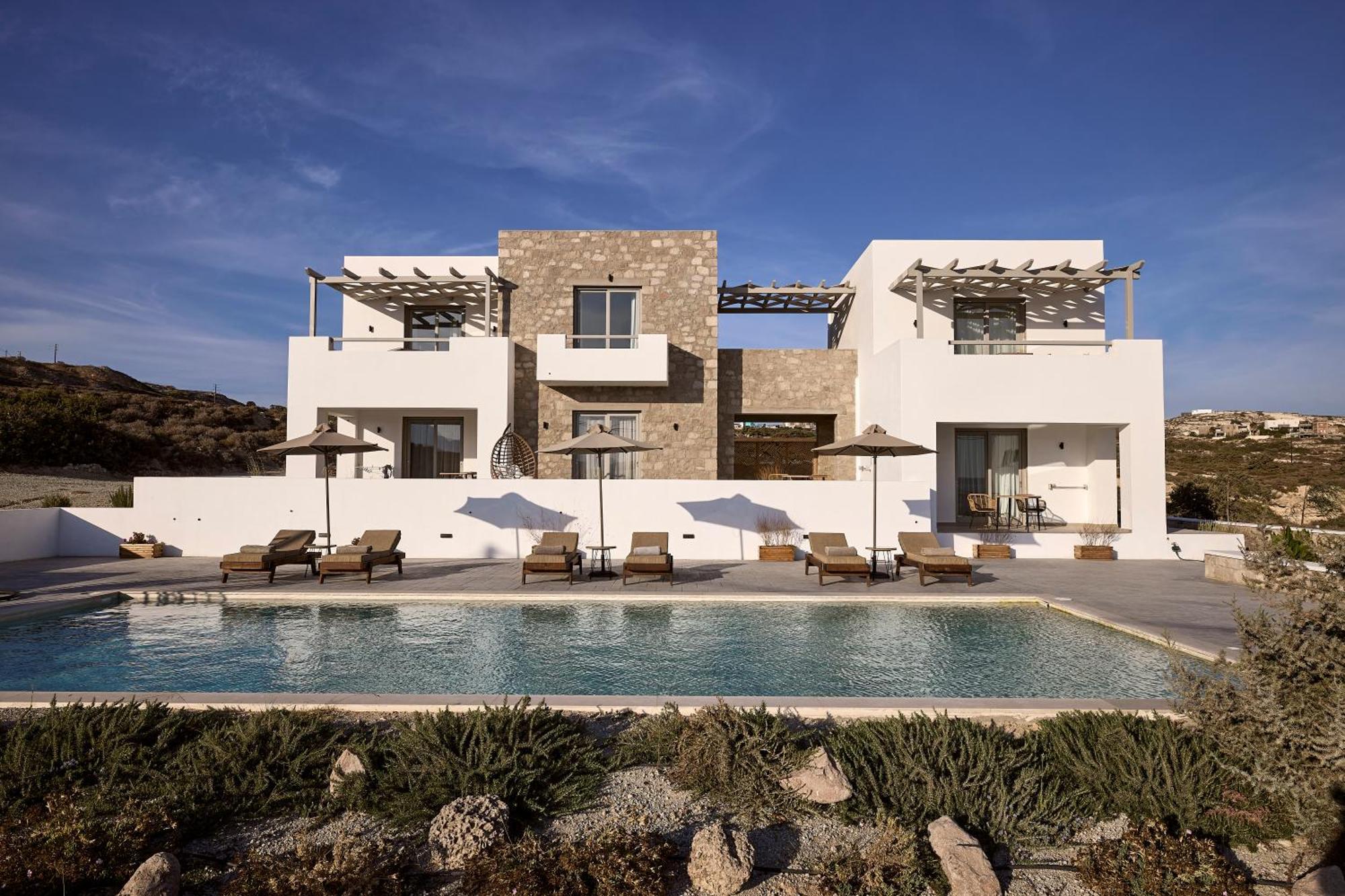 Kedros Milos Suites Adamantas  ภายนอก รูปภาพ