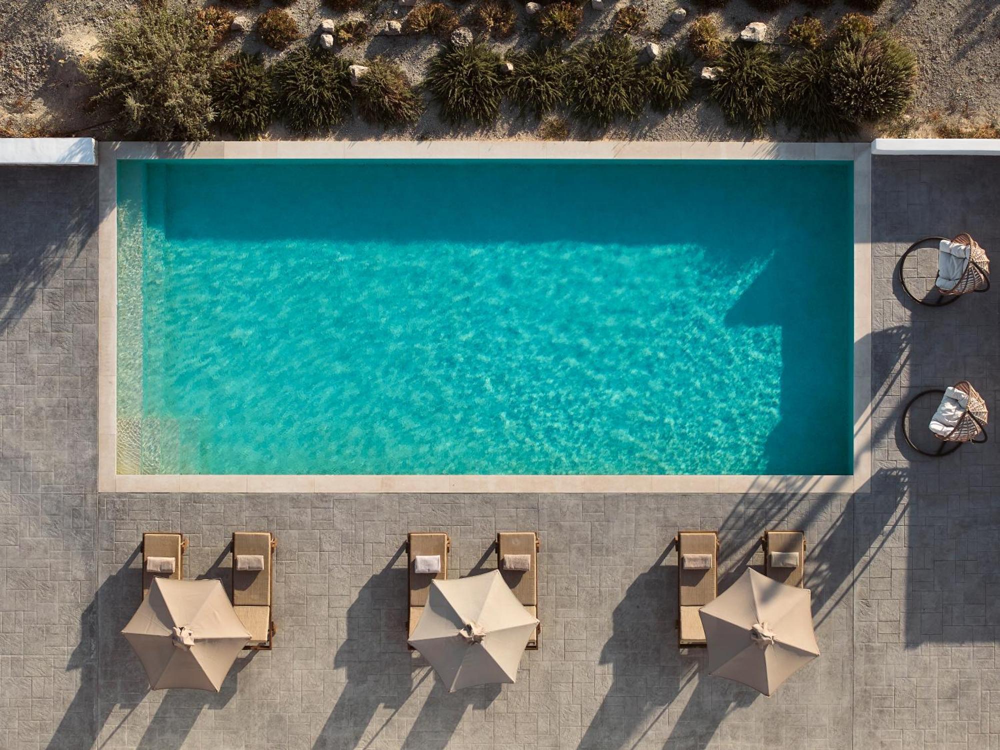 Kedros Milos Suites Adamantas  ภายนอก รูปภาพ